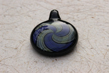 Load image into Gallery viewer, Reticello Pendant