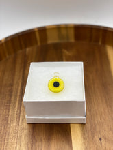 Load image into Gallery viewer, Small Sunflower Pendants